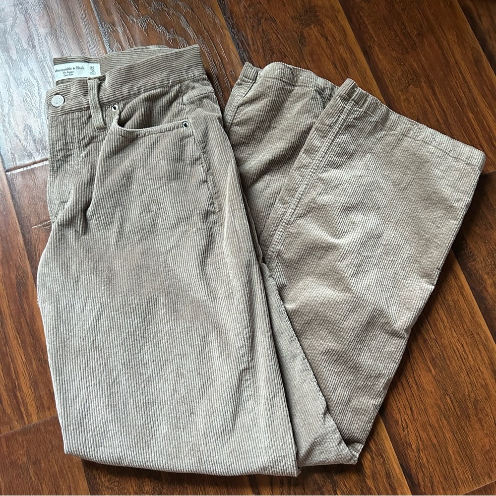 Abercrombie & Fitch The Baggy Low Rise Taupe Corduroy Jeans